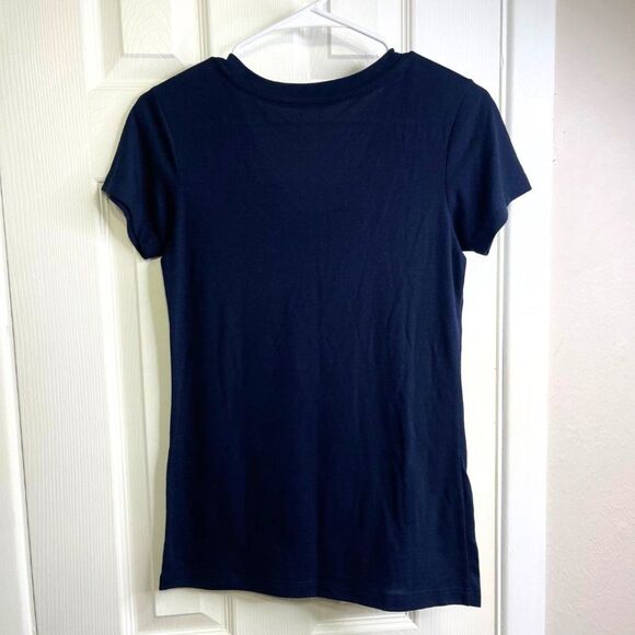 Notre Dame Fighting Irish | Colosseum Women's Shirt-Medium - Picture 3 of 6